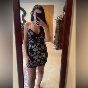 Party Pretty Black And Beige Lace Sleeveless Bodycon Mini Dress